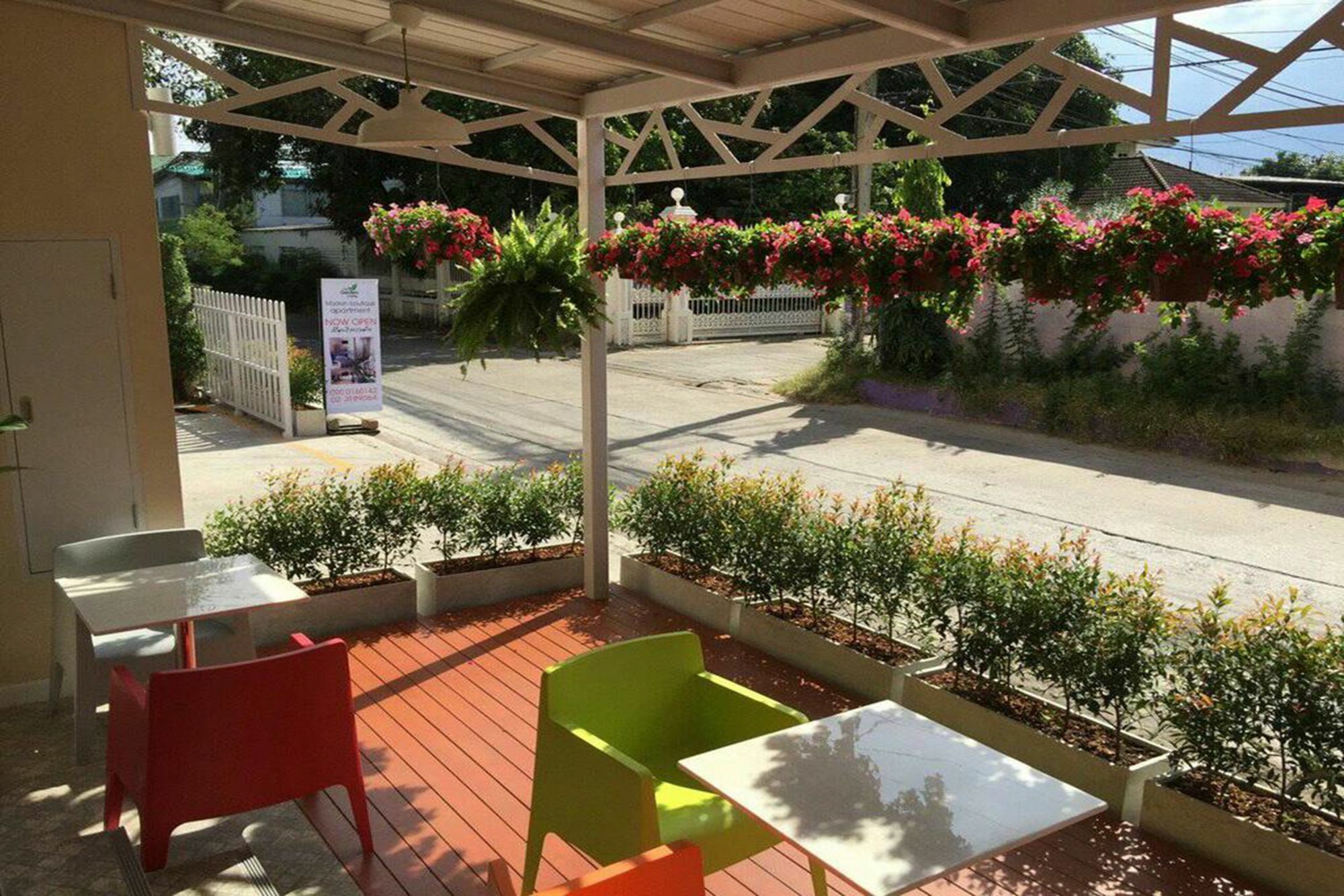 מלון בנגקוק The Garden Living מראה חיצוני תמונה